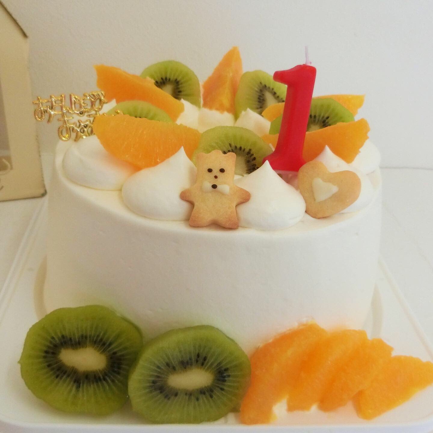 １歳お誕生祝いケーキ オーダーケーキの店カプリスイーツ 前橋市富士見町